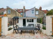 5 Bedroom Home – Medium Let 5 Bedroom Home – Medium Let