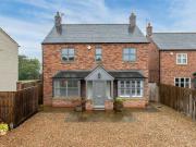 5 Bedroom Detached House