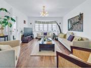 5 Bedroom House 5 Bedroom House