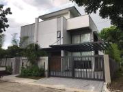 5 BEDROOM HOUSE AND LOT FOR SALE MANILA SOUTHWOODS...