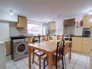 5 Bedroom House for rent at Spring Grove Walk, Hyde...