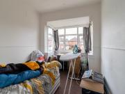 5 Bedroom House for rent at St Anne`s Road, Headingley,...