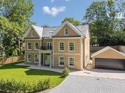 5 bedroom house for sale