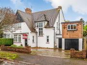 5 bedroom semi detached house for sale