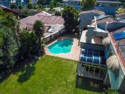 5 Bedroom House For Sale in Bedfordview