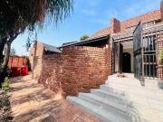 5 Bedroom house for sale in Garsfontein, Pretoria