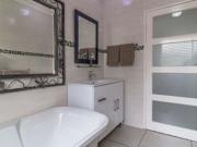 5 Bedroom House For Sale in Glenvista