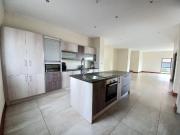 5 Bedroom House For Sale in Helderwyk