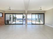 5 Bedroom House For Sale in Humerail