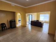 5 Bedroom House For Sale in Kensington