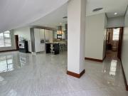 5 Bedroom House For Sale in Lombardy Estate