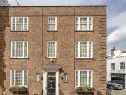 5 Bedroom House For Sale In London