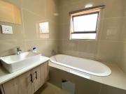 5 Bedroom House For Sale in Lyttelton Manor