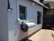 5 Bedroom House For Sale in Mountain View