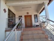 5 Bedroom House For Sale in Oakdene