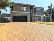 5 Bedroom House in Aspen Hills