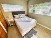 5 Bedroom House in Blue Bend