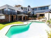 5 Bedroom House in Blue Bend