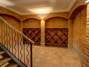 5 Bedroom House in Boardwalk Manor