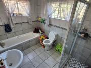 5 Bedroom House in Brakpan Central