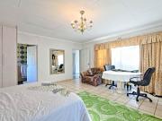 5 Bedroom House in Buccleuch