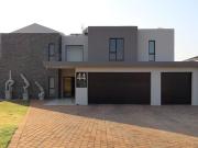 5 Bedroom House in Cashan