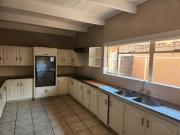 5 Bedroom House in Chroom Park