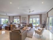 5 Bedroom House in Colleen Glen 5 Bedroom House in Colleen Glen