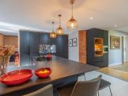 5 Bedroom House in Cotswold Downs Estate