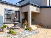 5 Bedroom House in Denver Park
