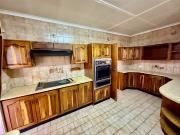 5 Bedroom House in Die Bult