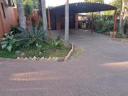 5 Bedroom House in Die Heuwel