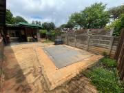 5 Bedroom House in Dorandia