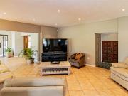 5 Bedroom House in Eagle Canyon Golf Estate