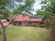 5 Bedroom House in Elarduspark