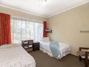 5 Bedroom House in Faerie Glen