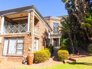 5 Bedroom House in Florida Hills