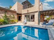 5 Bedroom House in Glen Erasmia