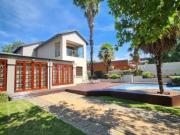 5 Bedroom House in Heuwelsig