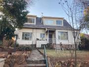 5 Bedroom House in Kensington