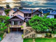 5 Bedroom House in Kraaibosch Manor