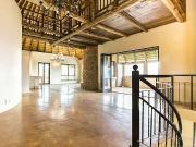 5 Bedroom House in Phezulu