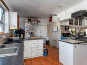 5 Bedroom House in Plumstead