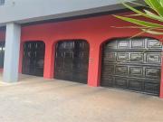 5 Bedroom House in Protea Park