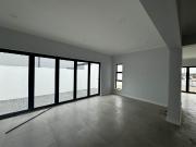 5 Bedroom House in Sandown