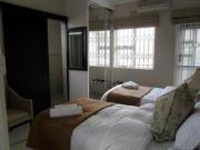 5 Bedroom House in Somerset Park 5 Bedroom House in Somerset Park