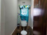 5 Bedroom House in Songloed