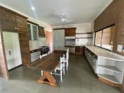 5 Bedroom House in Theresapark