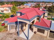 5 Bedroom House in Theresa Park