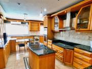 5 Bedroom House in Umhlatuzana